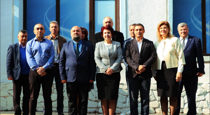 Десните политически сили в Перник подкрепиха кандидатурата на д-р Вяра