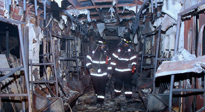 Най-малко 65 души загинаха тази сутрин при пожара, избухнал в