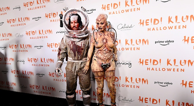 Германската манекенка Хайди Клум шокира почитателите си с костюма си