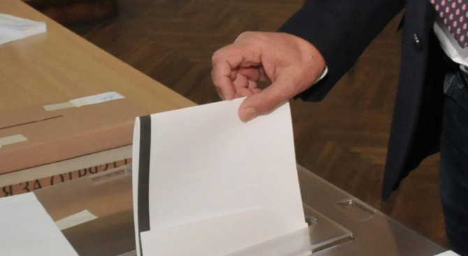 В община Перник до 10.00 ч. са гласували 7559 души,