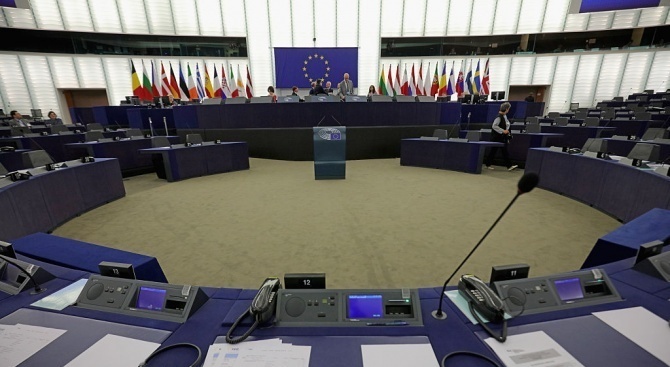 Мнозинството в комисията на Европейския парламент по граждански свободи, правосъдие