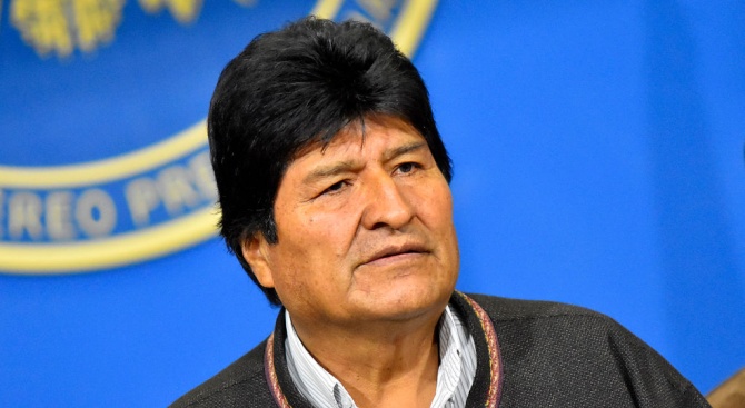 Президентът на Боливия Ево Моралес обяви вчера оставката си под