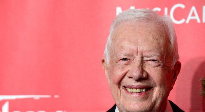 Бившият президент на САЩ Джими Картър е приет в болница