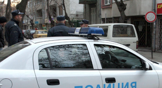 Полицията издирва Атанас Русков Бундев (28 години) от с. Градец,