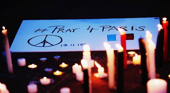 Франция си спомня днес за жертвите на терористичните нападения, извършени