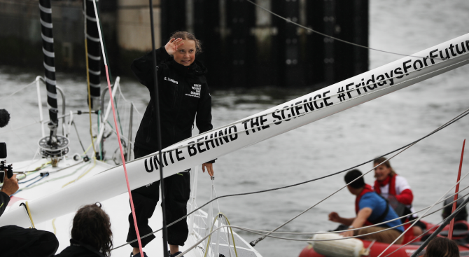 Шведската екоактивистка Грета Тунберг отплава днес от САЩ за Европа