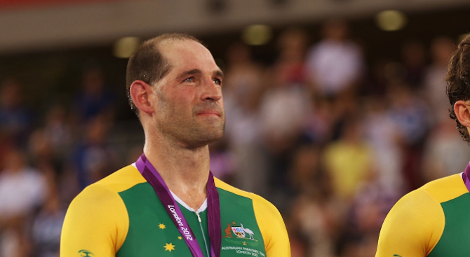 Петкратният паралимпийски шампион Кийрън Модра загина, след като бе блъснат