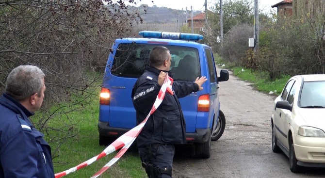 Полицията разследва убийство в хасковското село Александрово. Рано сутринта днес