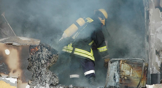 Газова бутилка подпали пожар в къща в Силистра, съобщи БНР,