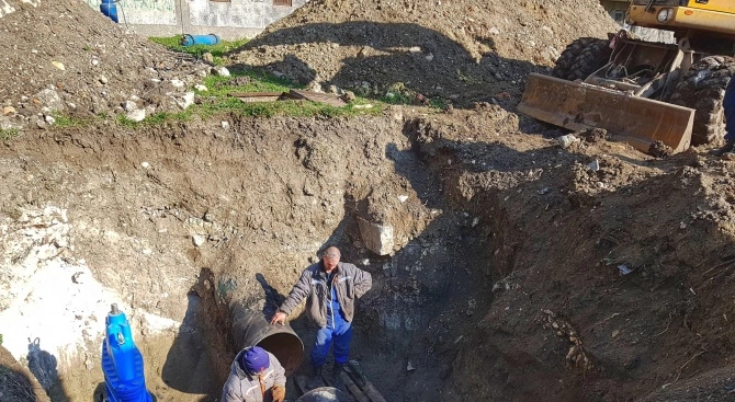 Започна цялостна подмяна на водопроводната мрежа в стралджанското село Зимница