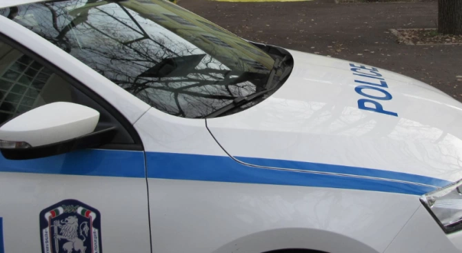 При оперативно издирвателни мероприятия на полицията в Добрич са задържани трима