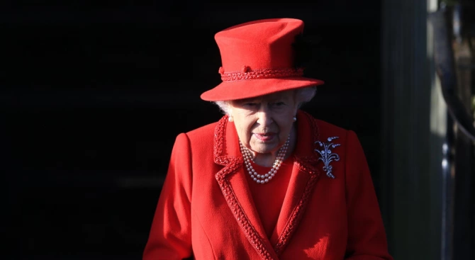 Британската кралица Елизабет Втора одобри законопроекта за излизане на Обединеното