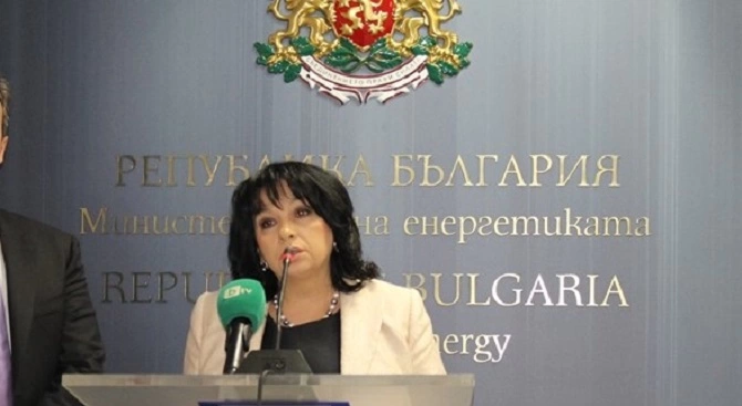 Министърът на енергетиката Теменужка Петкова Теменужка Петкова е министър на