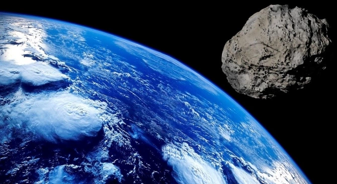 Потенциално опасен астероид с диаметър от 440 до 990 м