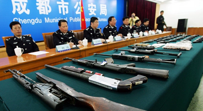 Китай е на второ място по производство на оръжие в